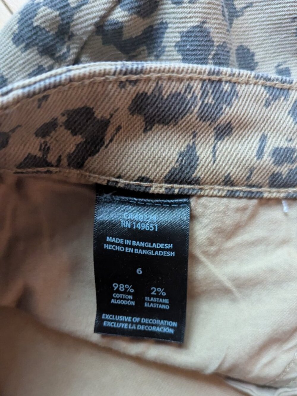 Buffalo – Muted Leopard Print Barrel Leg Jeans - Scandi Elevated Casual - Size 6 - Picture 7 of 7